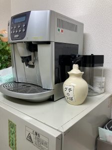 コーヒーマシーンとツボ